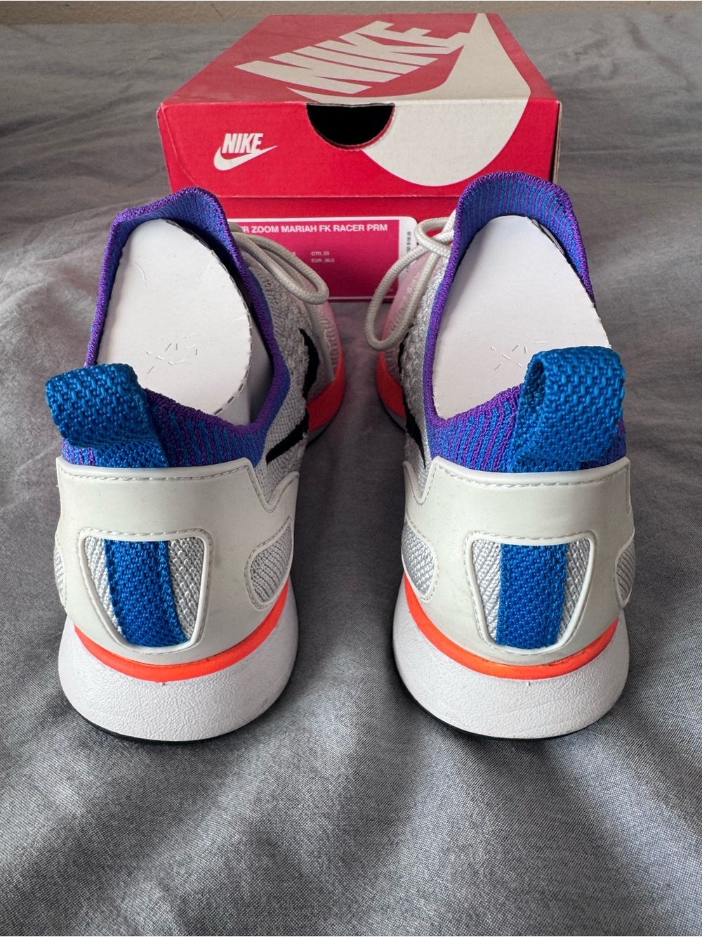 Nike air zoom Mariah  Racer Sneakers in White, Blue & Coral - 6w - Picture 3 of 7